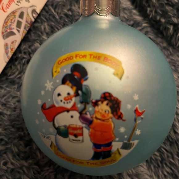 Campbell Soup’s Christmas ornament - Picture 5 of 9